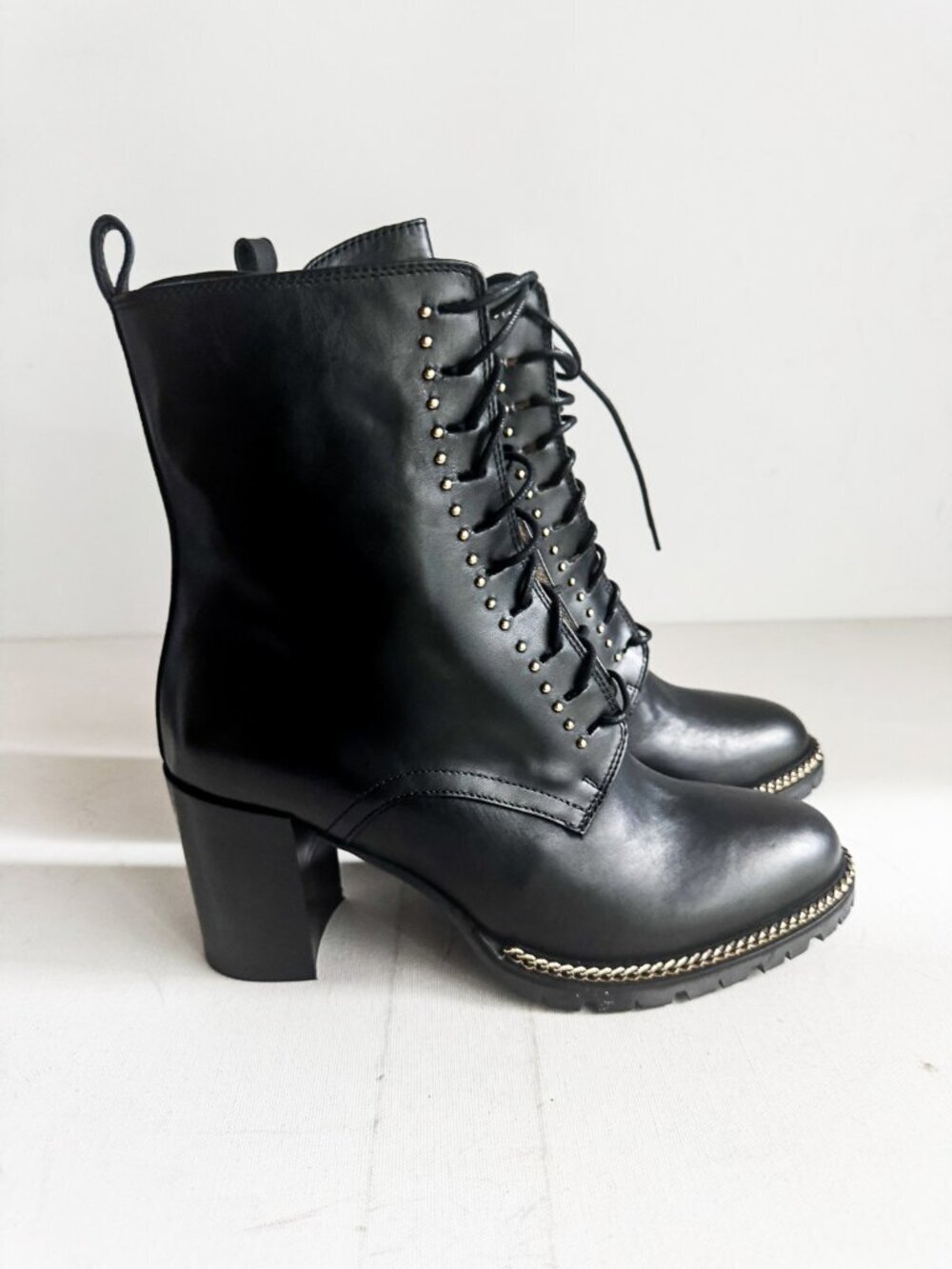Ron White Black Lambskin Classic Booties 39.5